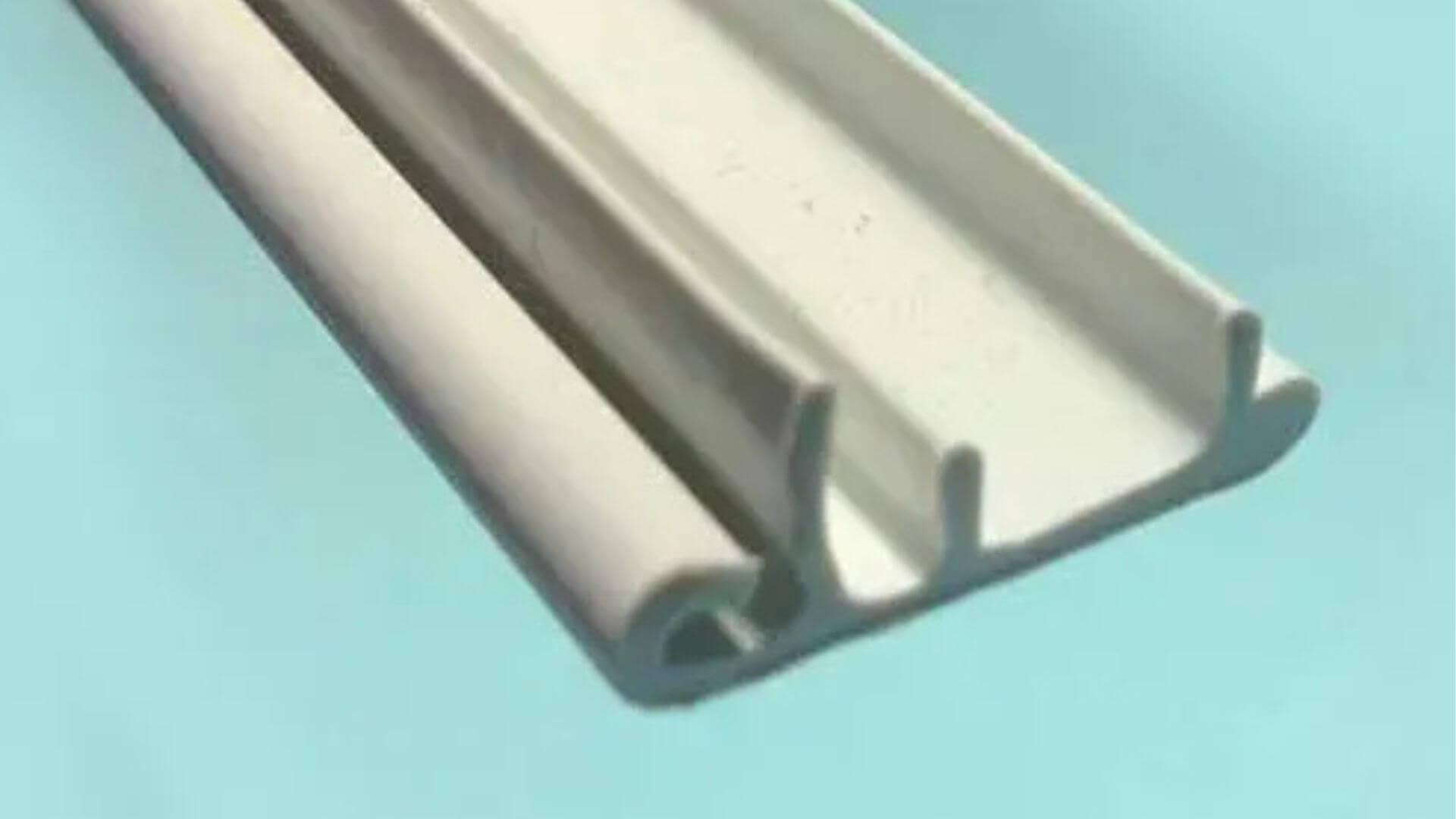 PVC-Clips für Alu-Klemmprofil (dt)