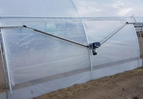 Folientunnel mit runder Stehwand aussen Seite